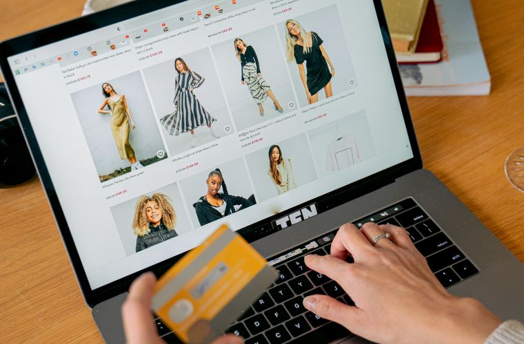 Des boutiques en ligne qui vendent en continu